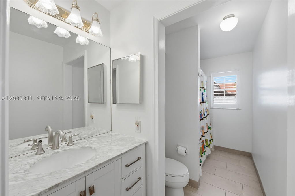 Real estate property located at 1975 Water Ridge Dr, Broward, Waterford Landing, Weston, FL