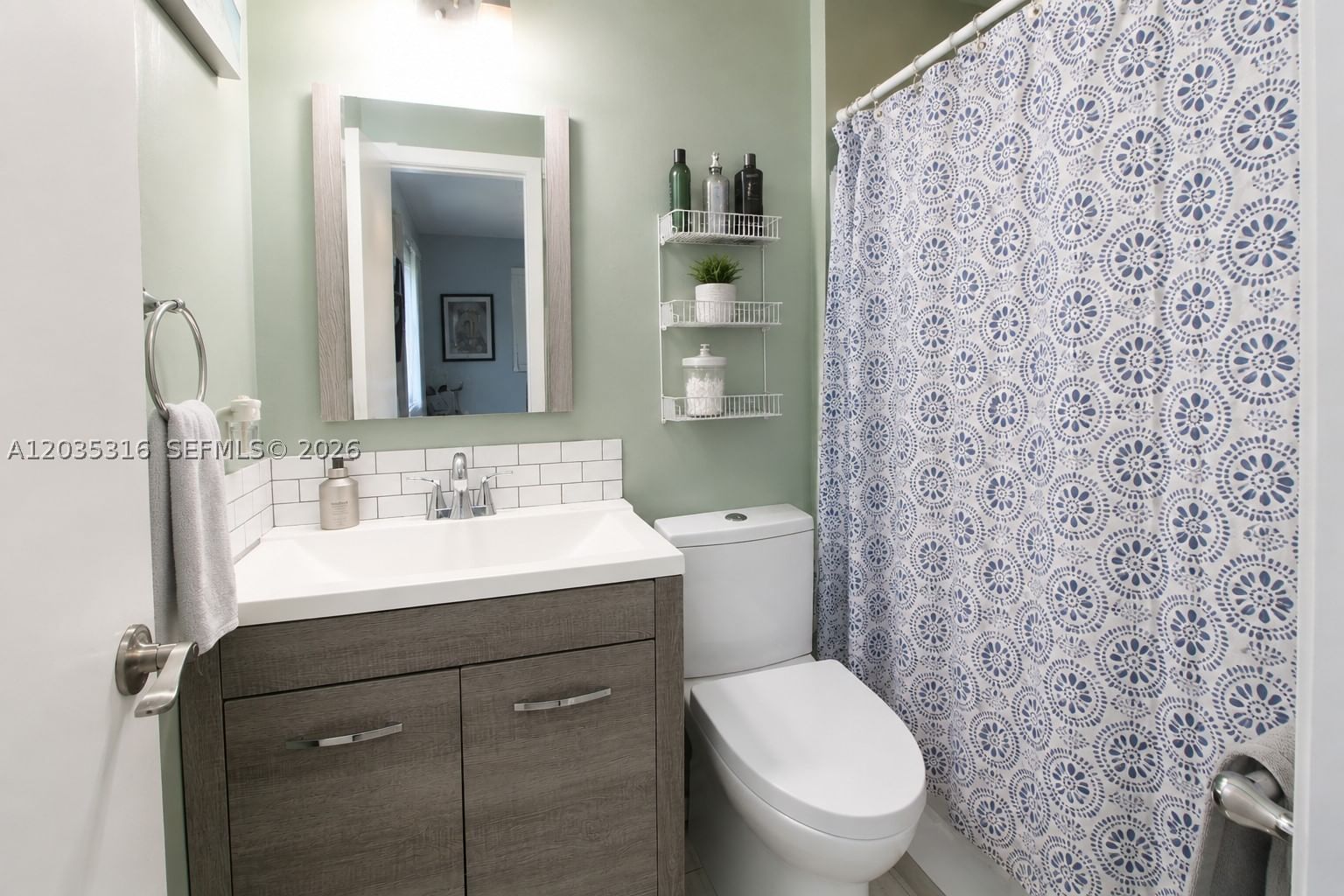 Real estate property located at 7611 15th Ct, Broward, Boulevard Heights Sec 8, Pembroke Pines, FL