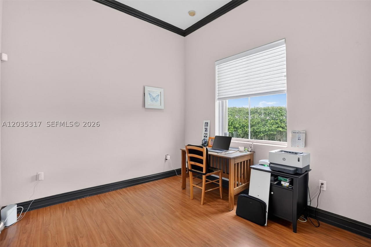 Real estate property located at 8216 166th Pl, Miami-dade, Kendalland, Miami, FL