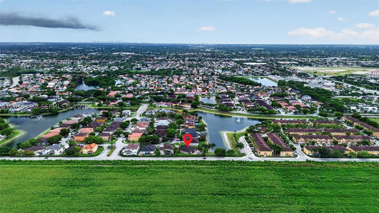 Real estate property located at 8216 166th Pl, Miami-dade, Kendalland, Miami, FL