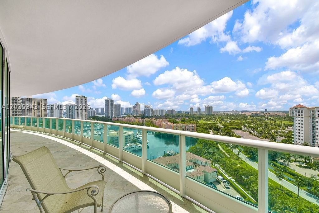 Real estate property located at 19955 38th Ct #1701, Miami-dade, Towers Of Porto Vita-sout, Aventura, FL