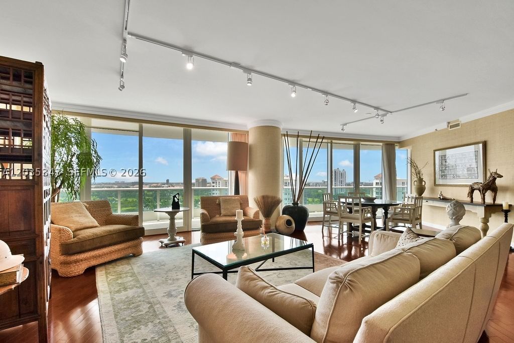 Real estate property located at 19955 38th Ct #1701, Miami-dade, Towers Of Porto Vita-sout, Aventura, FL