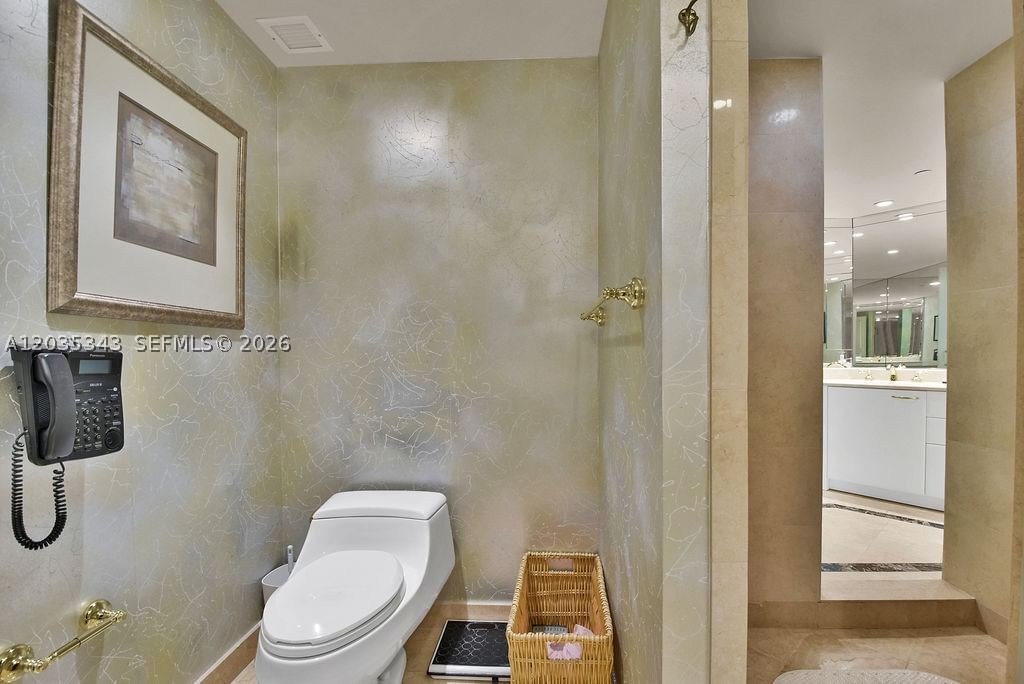 Real estate property located at 19955 38th Ct #1701, Miami-dade, Towers Of Porto Vita-sout, Aventura, FL