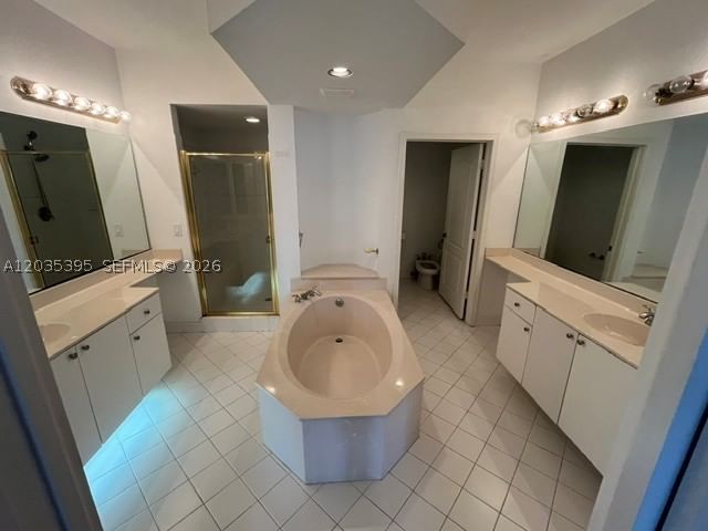 Real estate property located at 10720 66th St #305, Miami-dade, Captiva Condo D, Doral, FL