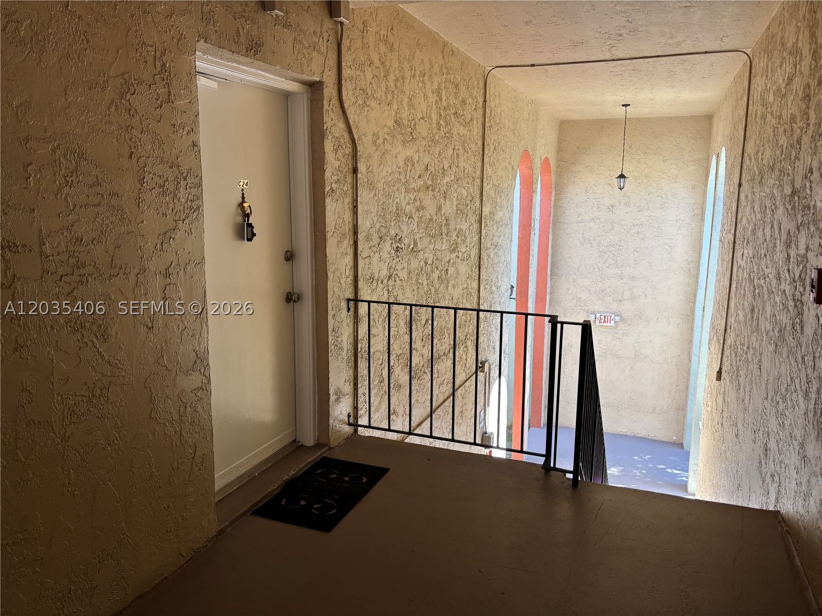 Real estate property located at 10790 Kendall Dr C-24, Miami-dade, Spanish Trace Condo, Miami, FL