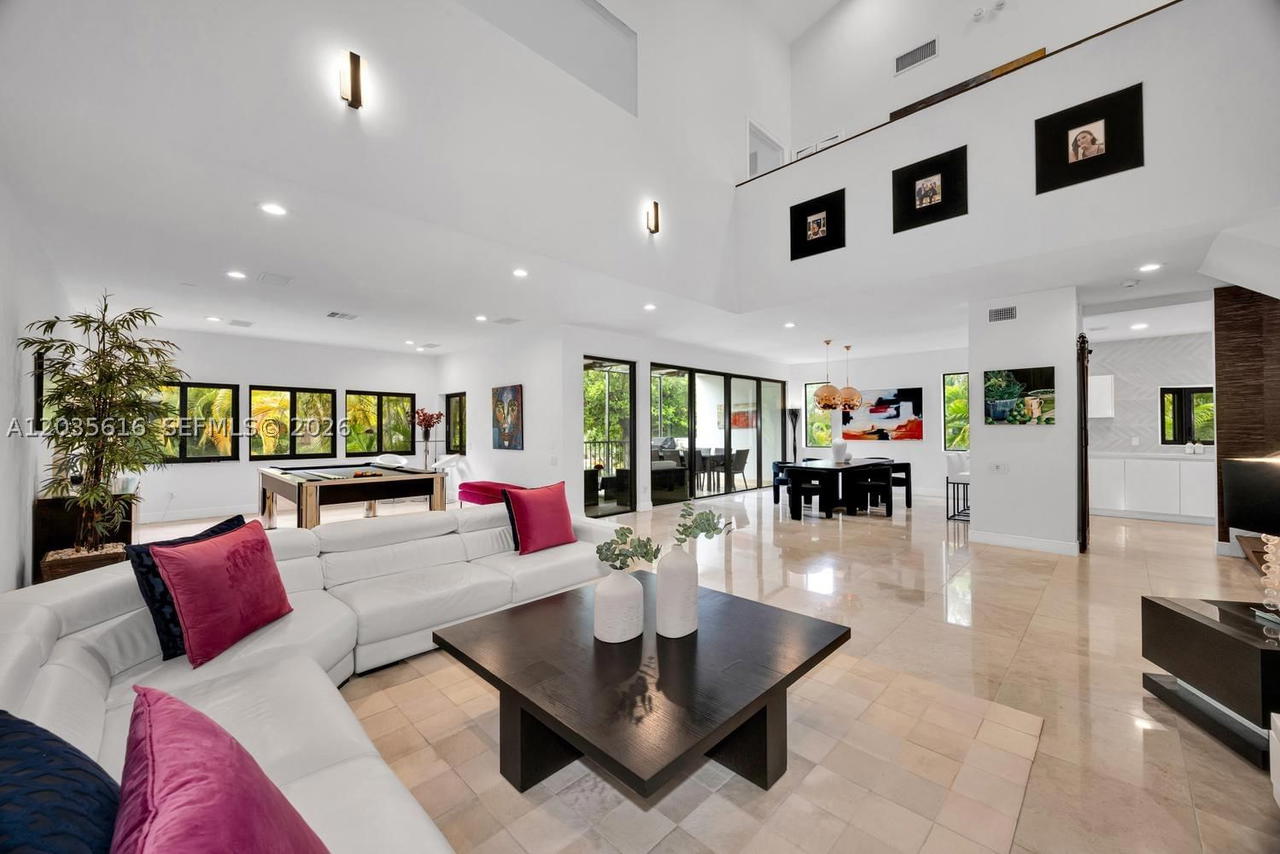 Real estate property located at 2000 Bayshore Dr #65, Miami-dade, L Hermitage, Miami, FL