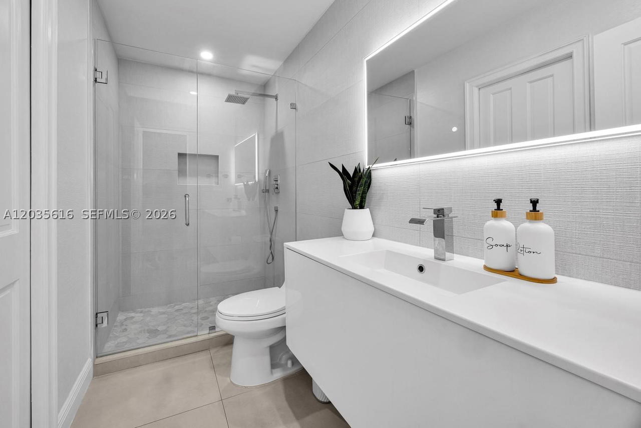 Real estate property located at 2000 Bayshore Dr #65, Miami-dade, L Hermitage, Miami, FL