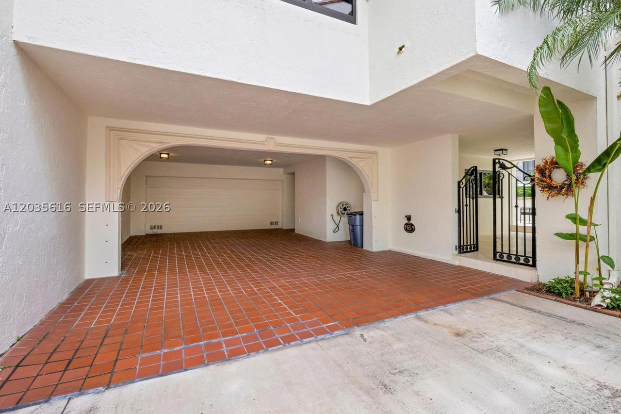 Real estate property located at 2000 Bayshore Dr #65, Miami-dade, L Hermitage, Miami, FL