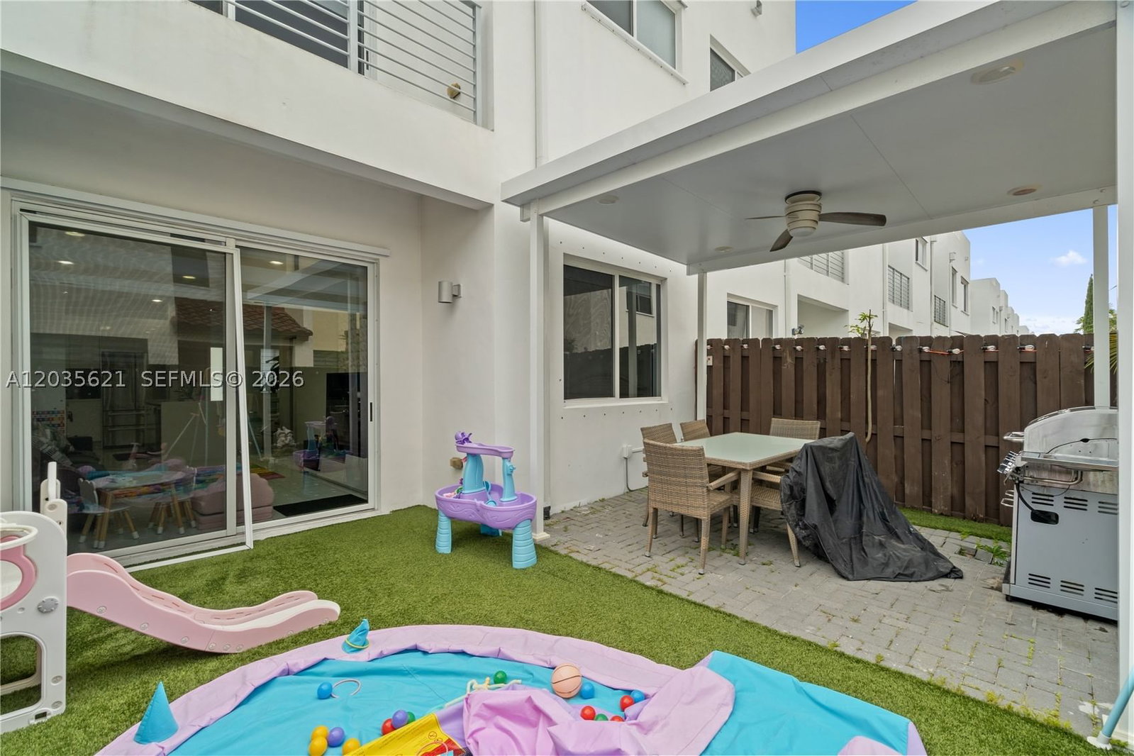Real estate property located at 10294 71st Ter, Miami-dade, Doral Palms North, Doral, FL