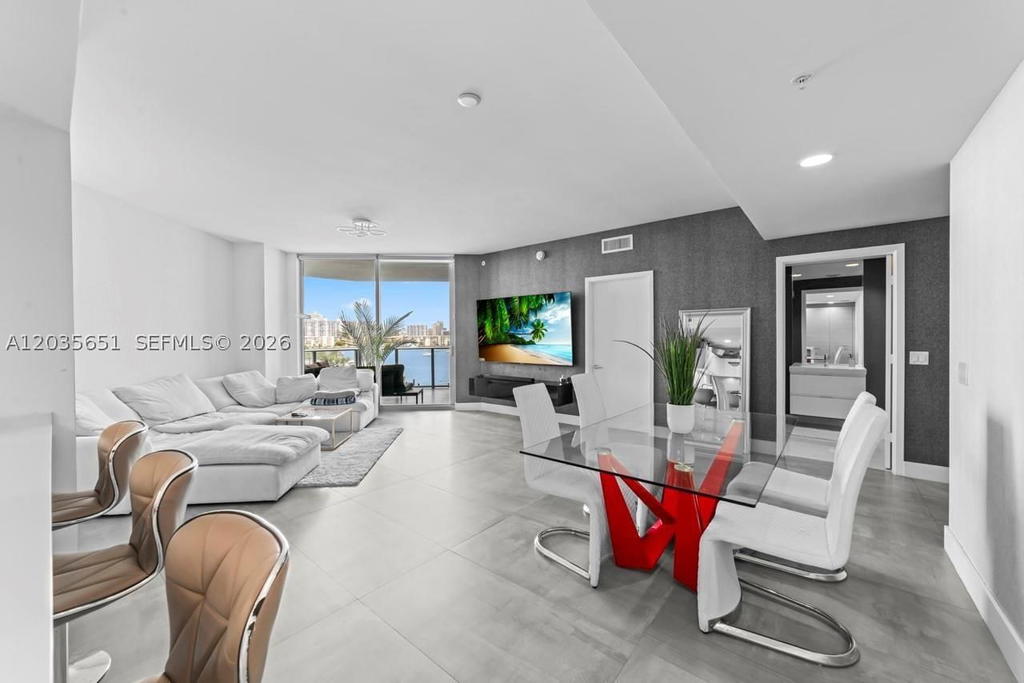 Real estate property located at 17111 Biscayne Blvd #503, Miami-dade, Marina Palms Residences S, North Miami Beach, FL