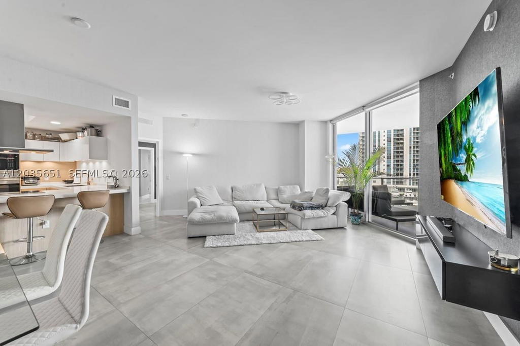 Real estate property located at 17111 Biscayne Blvd #503, Miami-dade, Marina Palms Residences S, North Miami Beach, FL