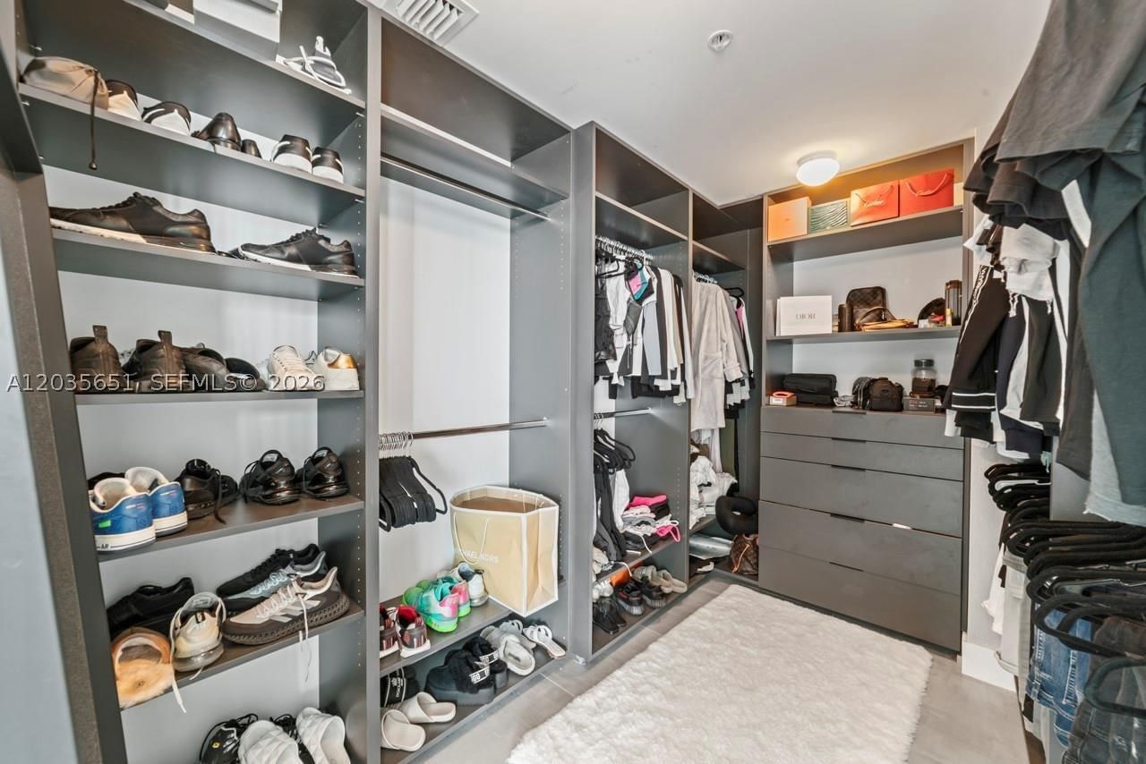 Real estate property located at 17111 Biscayne Blvd #503, Miami-dade, Marina Palms Residences S, North Miami Beach, FL