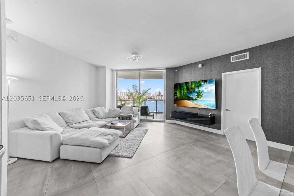 Real estate property located at 17111 Biscayne Blvd #503, Miami-dade, Marina Palms Residences S, North Miami Beach, FL