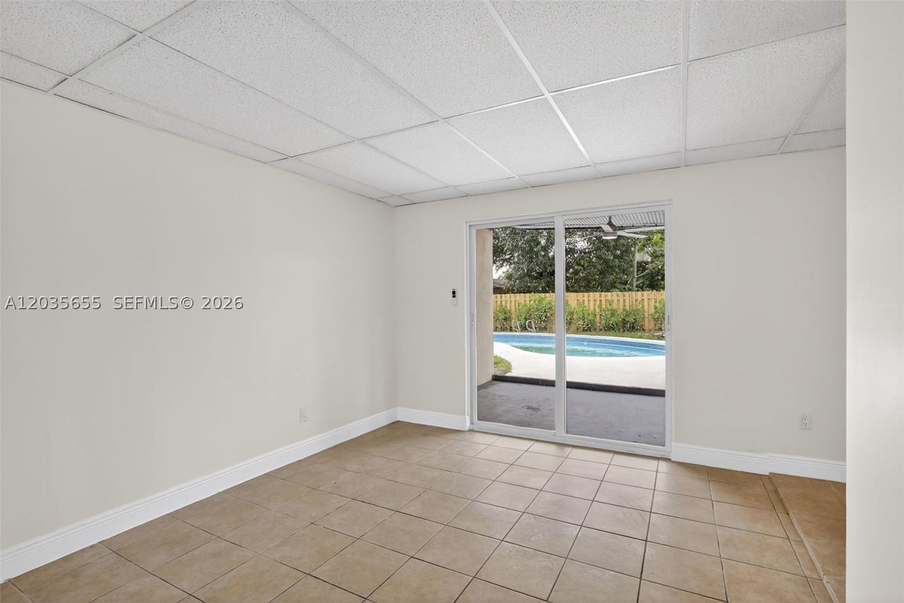 Real estate property located at 6250 14th St, Broward, Sunrise Golf Village Sec, Sunrise, FL