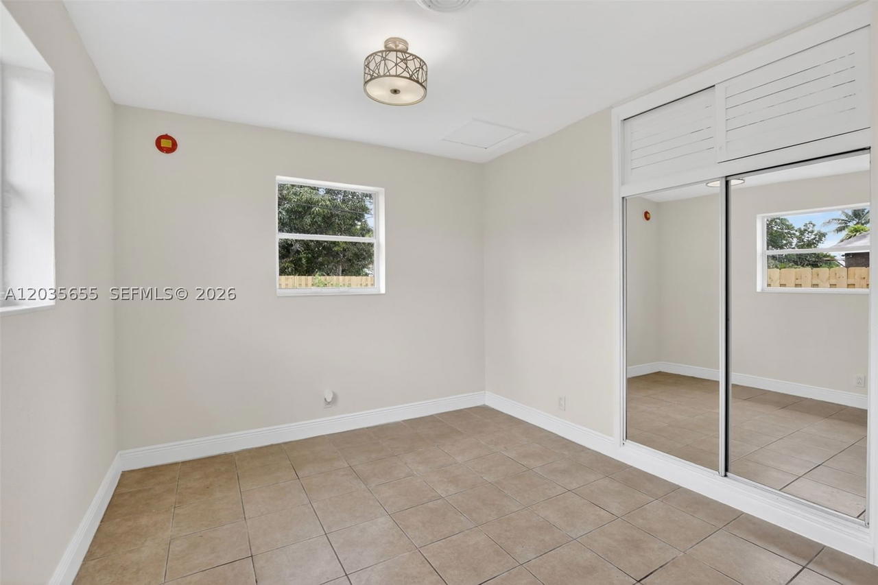 Real estate property located at 6250 14th St, Broward, Sunrise Golf Village Sec, Sunrise, FL