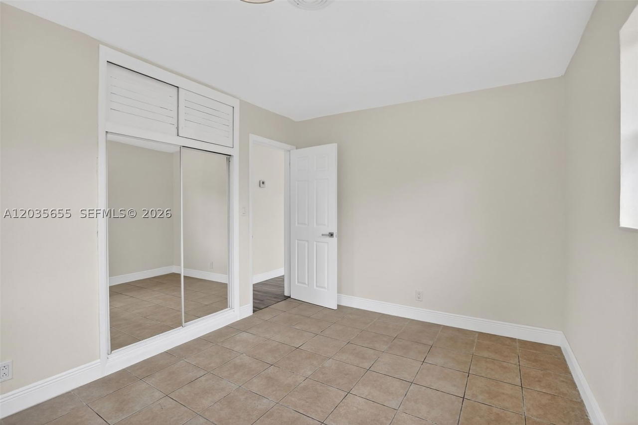 Real estate property located at 6250 14th St, Broward, Sunrise Golf Village Sec, Sunrise, FL