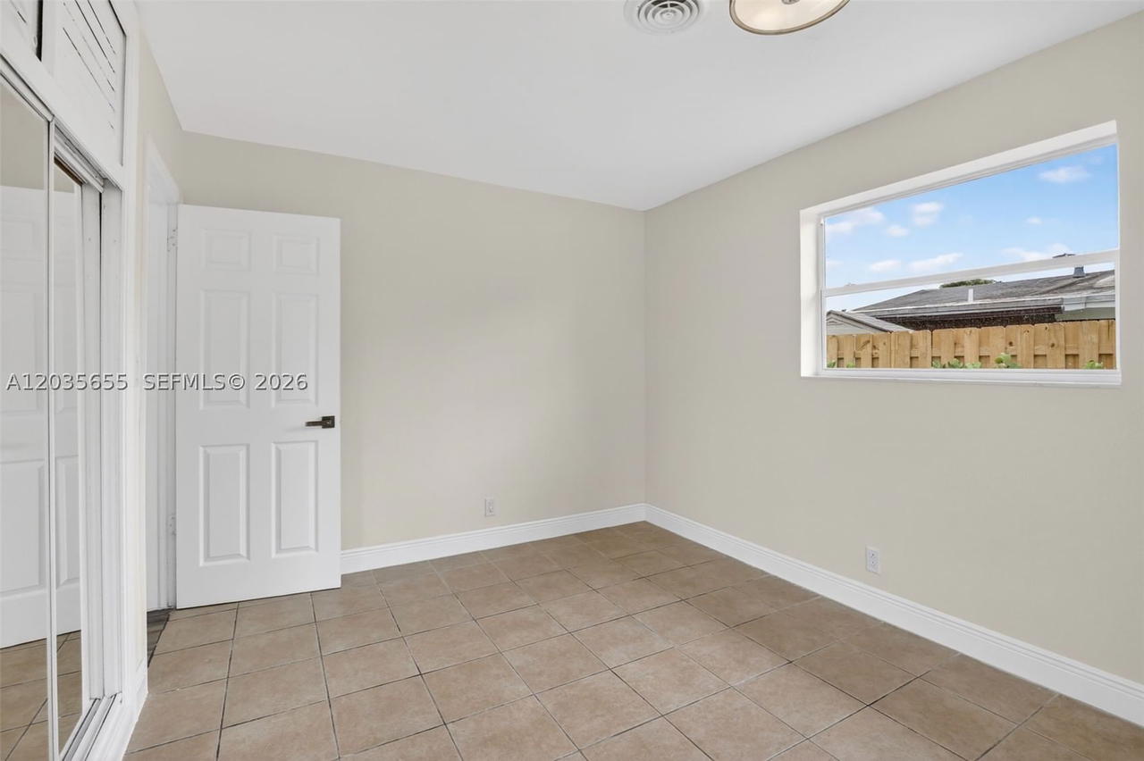 Real estate property located at 6250 14th St, Broward, Sunrise Golf Village Sec, Sunrise, FL