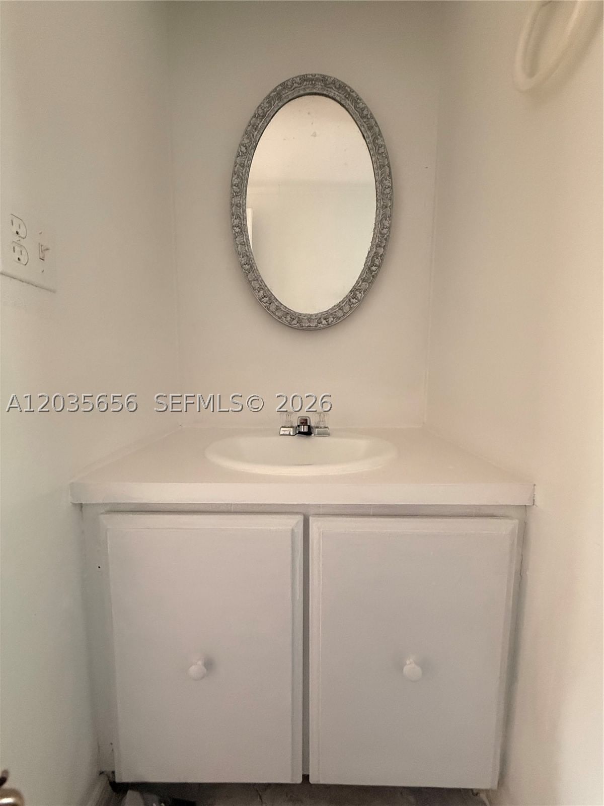 Real estate property located at 607 Sabal ave, Hendry, Montura, Clewiston, FL