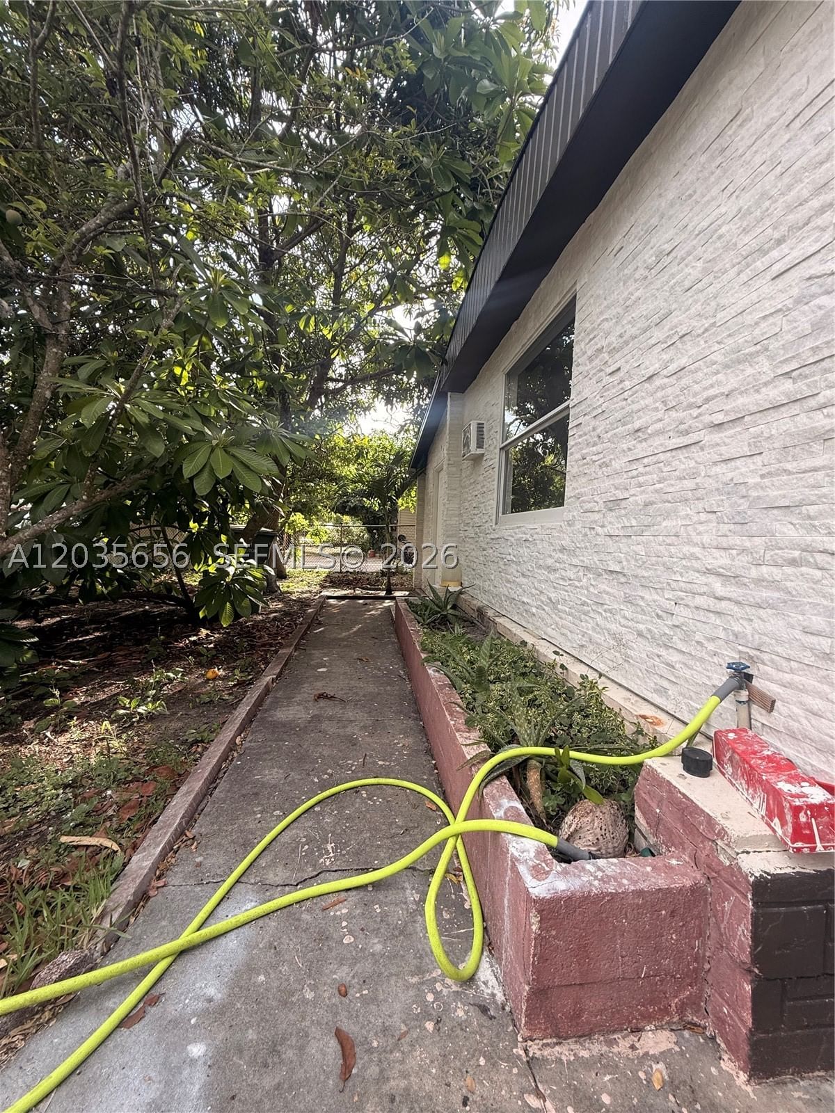 Real estate property located at 607 Sabal ave, Hendry, Montura, Clewiston, FL
