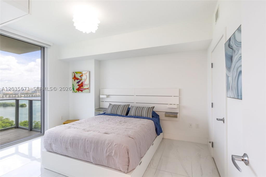 Real estate property located at 16385 Biscayne Blvd #1805, Miami-dade, The Harbour North Condo, North Miami Beach, FL