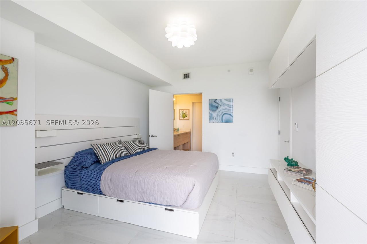 Real estate property located at 16385 Biscayne Blvd #1805, Miami-dade, The Harbour North Condo, North Miami Beach, FL
