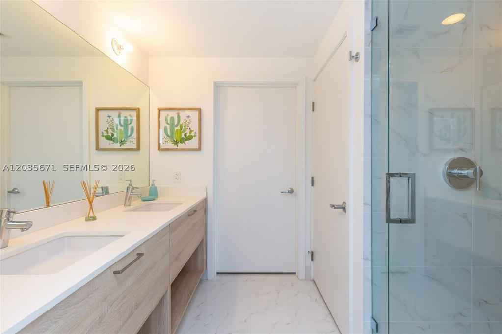 Real estate property located at 16385 Biscayne Blvd #1805, Miami-dade, The Harbour North Condo, North Miami Beach, FL