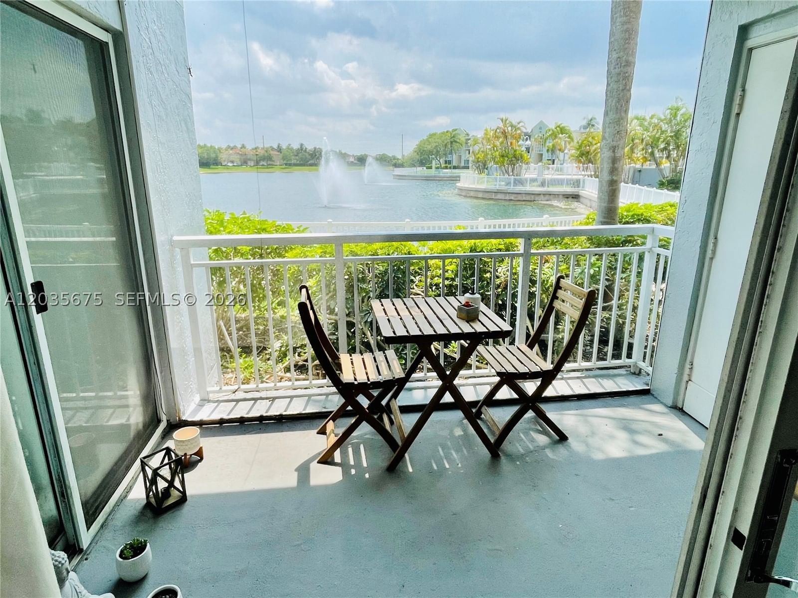 Real estate property located at 8600 212th St #208, Miami-dade, Le Club At Old Cutler Con, Cutler Bay, FL