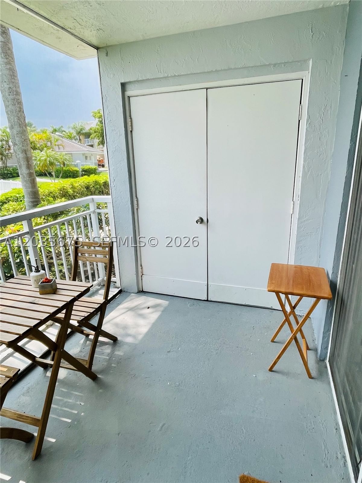 Real estate property located at 8600 212th St #208, Miami-dade, Le Club At Old Cutler Con, Cutler Bay, FL