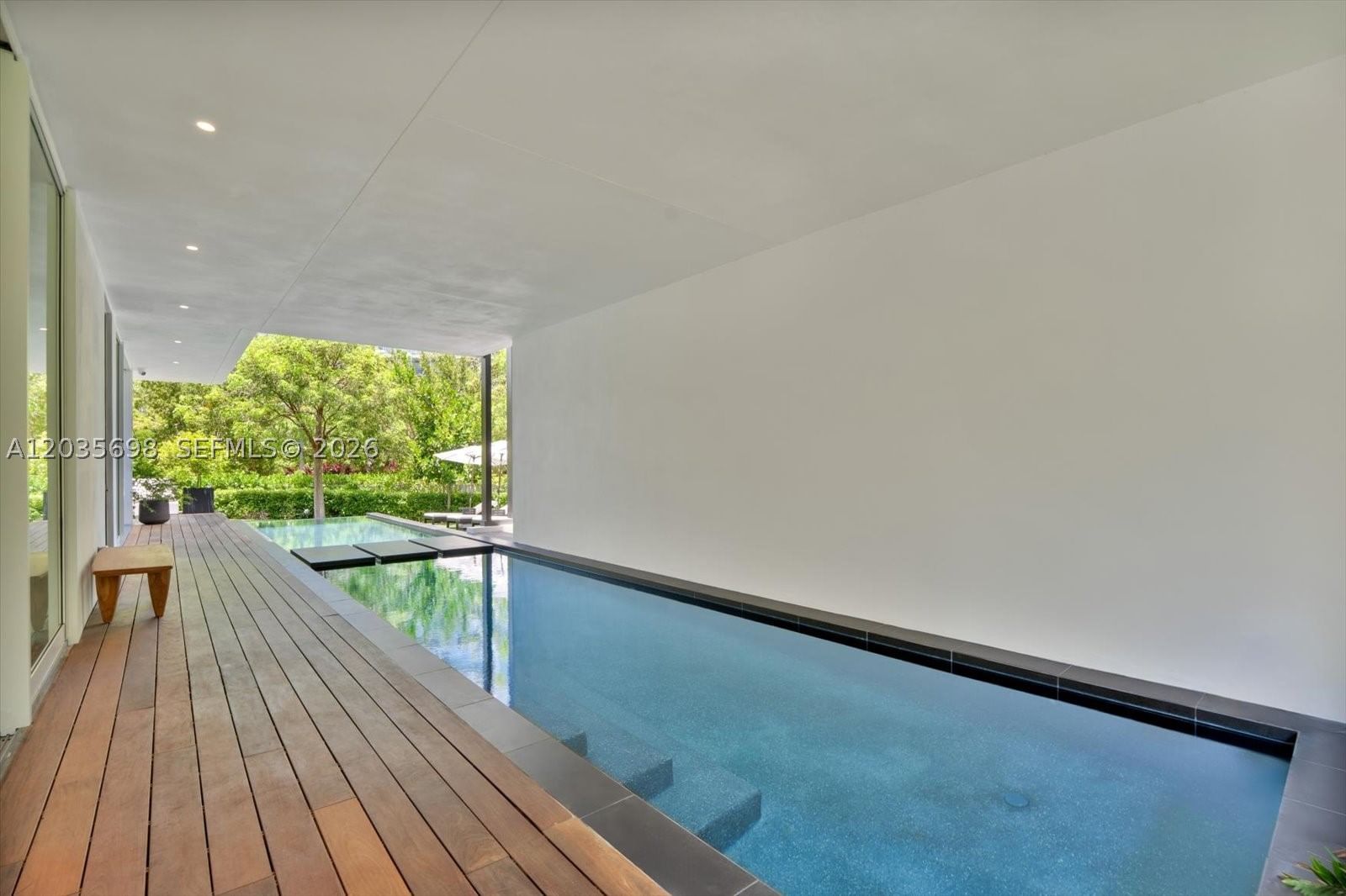 Real estate property located at 810 47 CT, Miami-dade, 4701 North Meridian Condo, Miami Beach, FL
