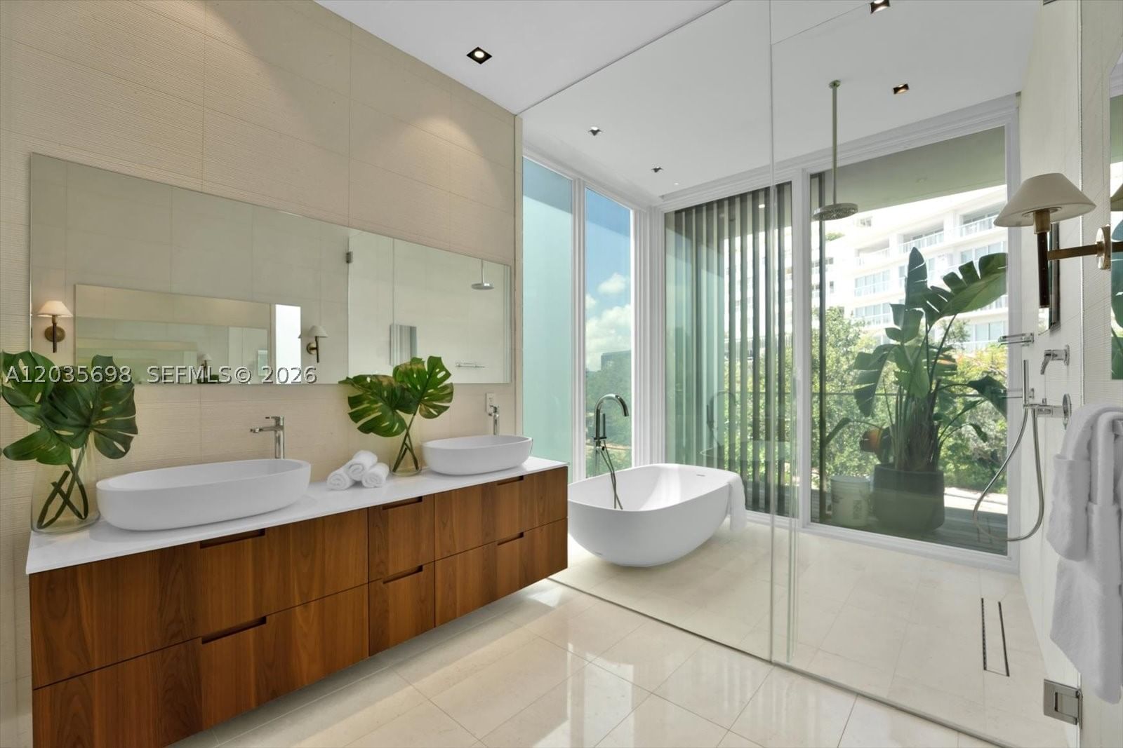 Real estate property located at 810 47 CT, Miami-dade, 4701 North Meridian Condo, Miami Beach, FL