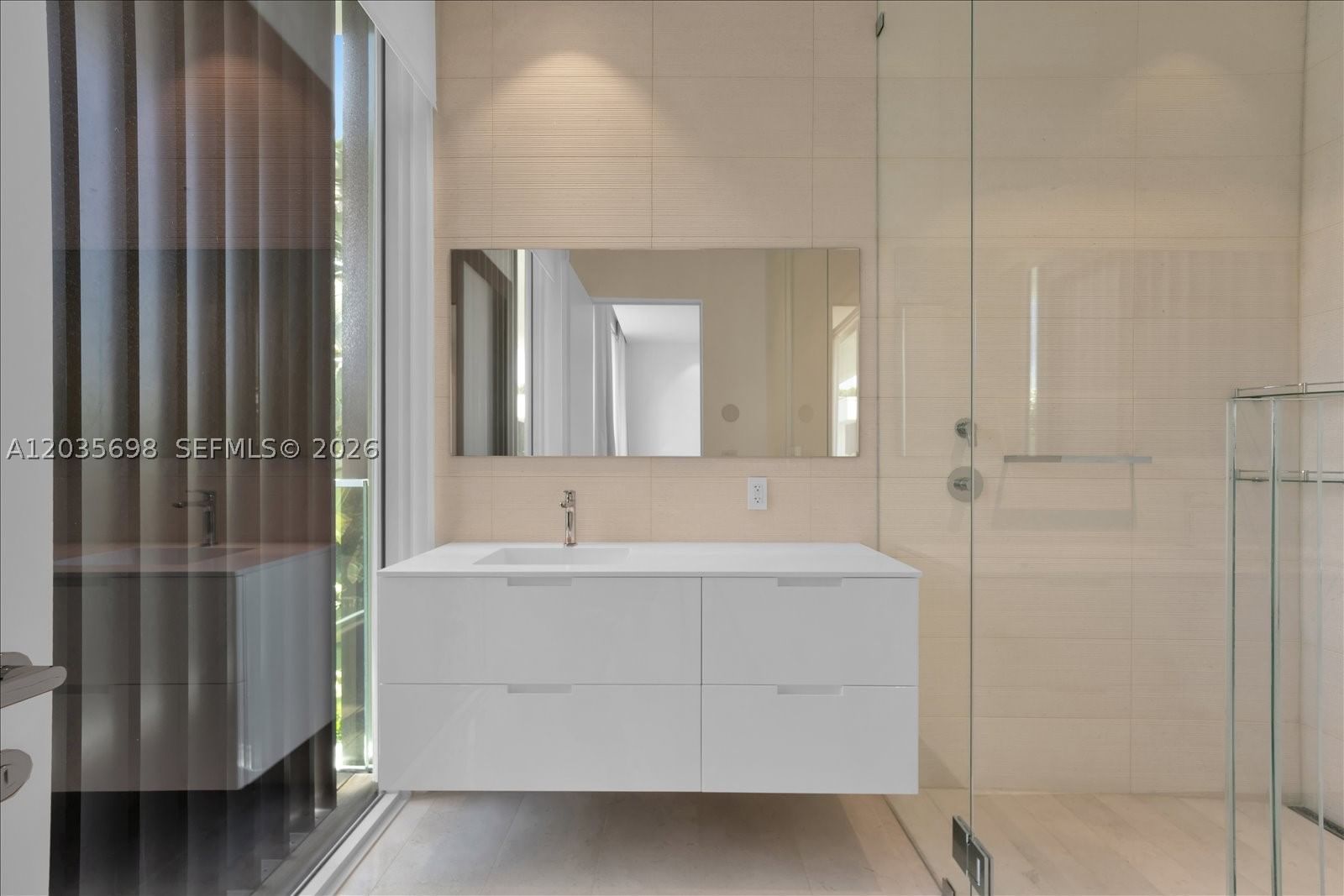 Real estate property located at 810 47 CT, Miami-dade, 4701 North Meridian Condo, Miami Beach, FL