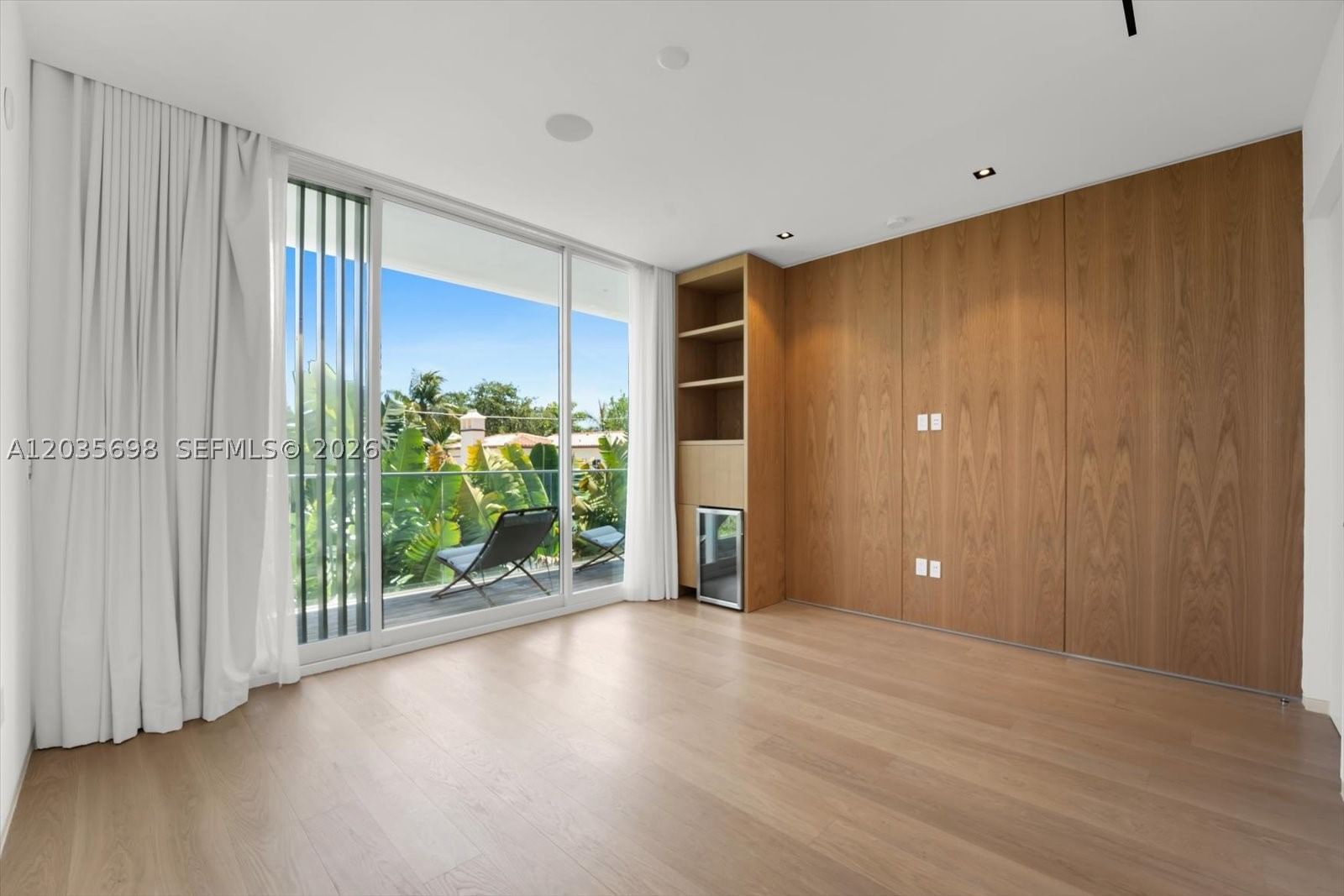 Real estate property located at 810 47 CT, Miami-dade, 4701 North Meridian Condo, Miami Beach, FL