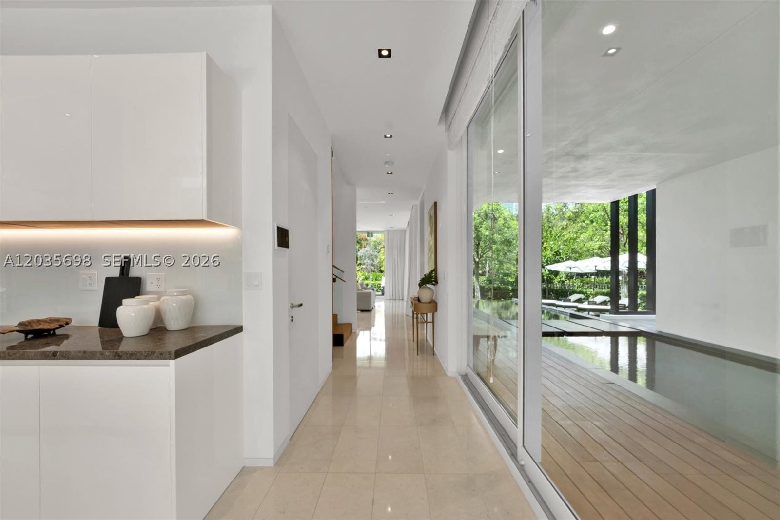 Real estate property located at 810 47 CT, Miami-dade, 4701 North Meridian Condo, Miami Beach, FL