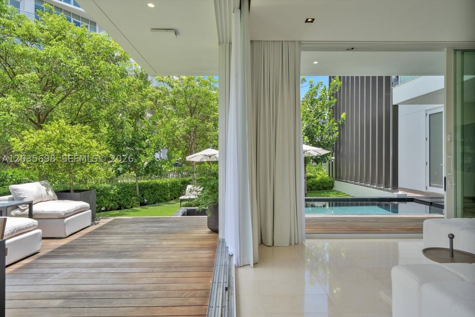 Real estate property located at 810 47 CT, Miami-dade, 4701 North Meridian Condo, Miami Beach, FL