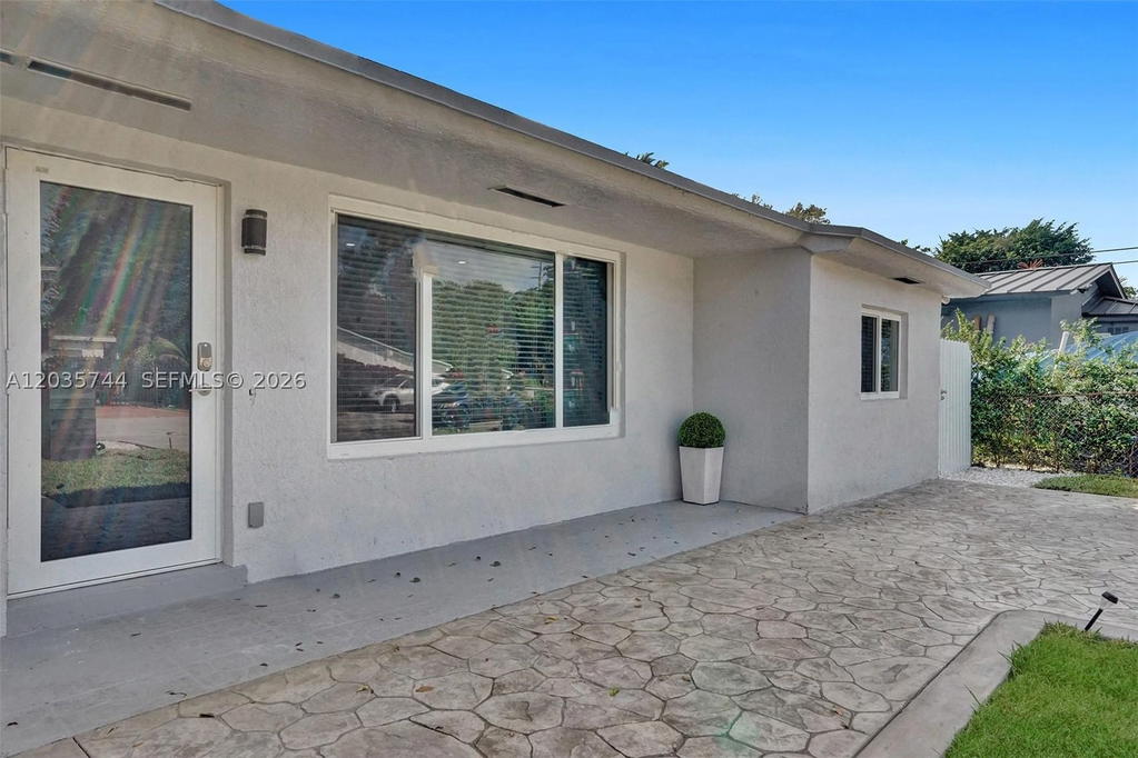 Real estate property located at 310 162nd St, Miami-dade, Fulford Highlands Second, Miami, FL