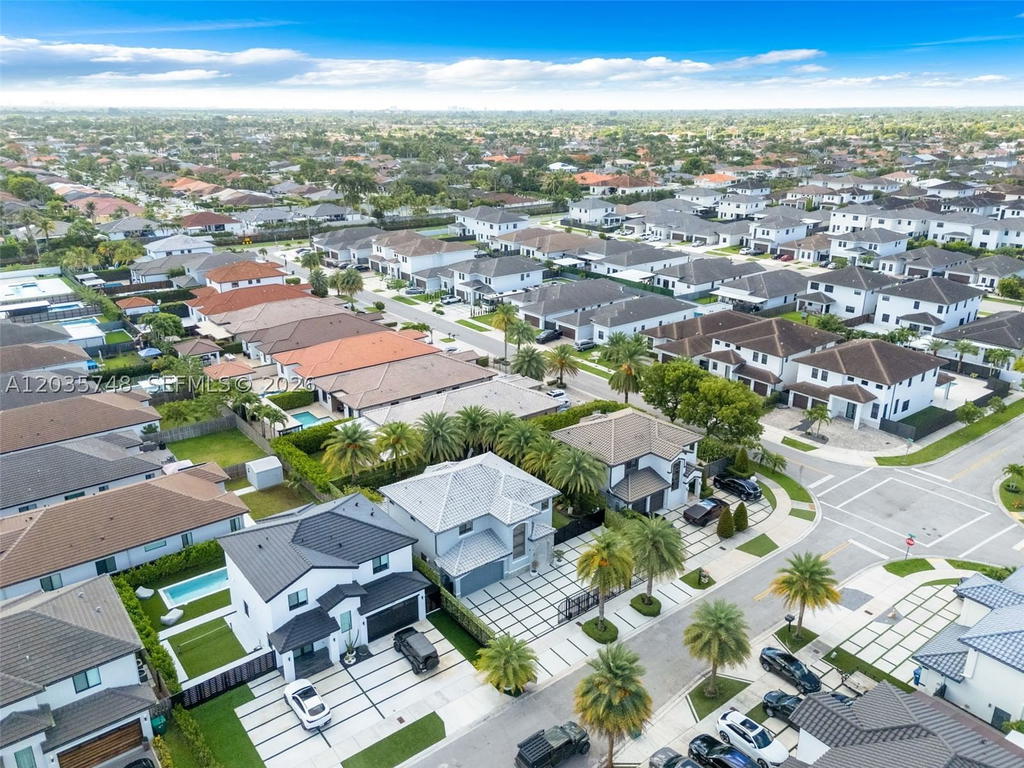 Real estate property located at 1655 145th Ave, Miami-dade, West Winds Homes, Miami, FL