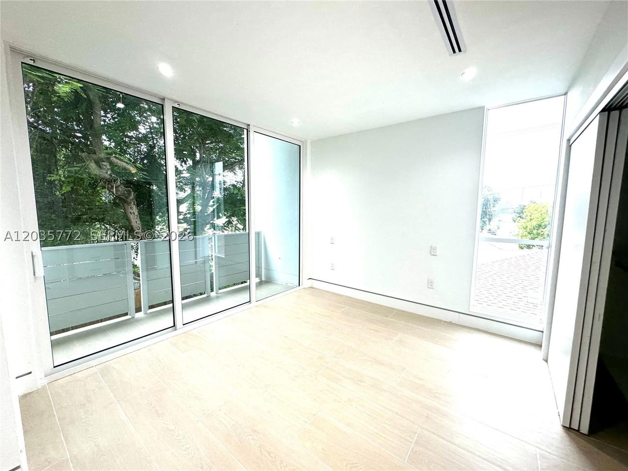 Real estate property located at 5728 5th Ct TH-2, Miami-dade, Buena Vista Gardens, Miami, FL