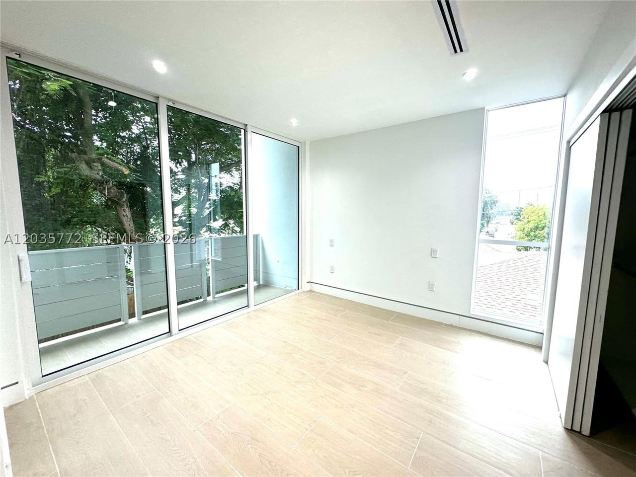 Real estate property located at 5728 5th Ct TH-2, Miami-dade, Buena Vista Gardens, Miami, FL