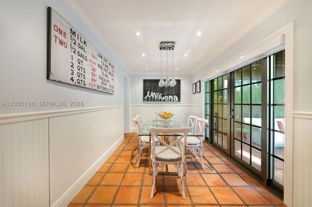 Real estate property located at 408 Viscaya Ave, Miami-dade, The French Village, Coral Gables, FL