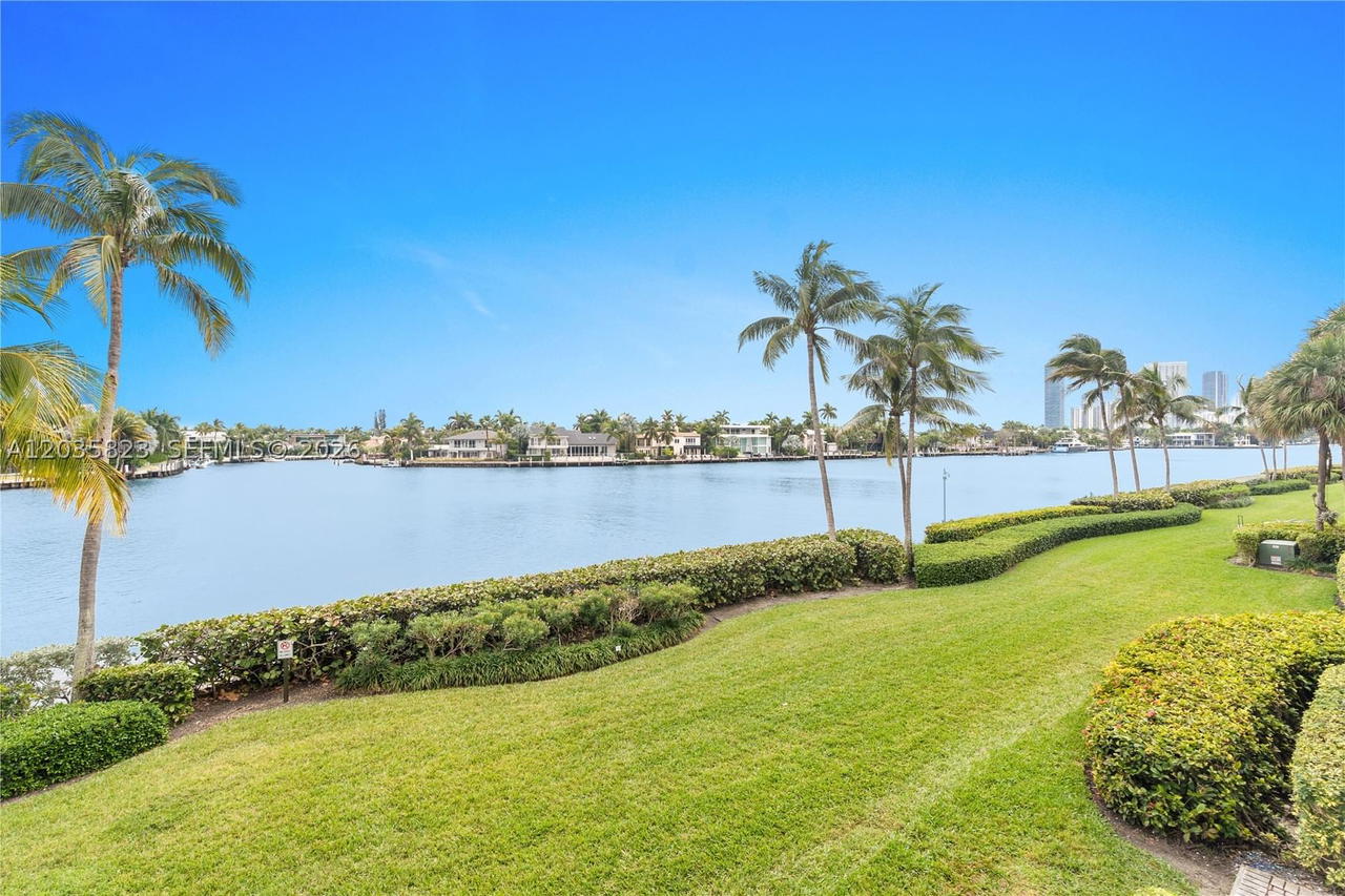 Real estate property located at 3801 207th St TH6, Miami-dade, One Island Place Condo 1, Aventura, FL