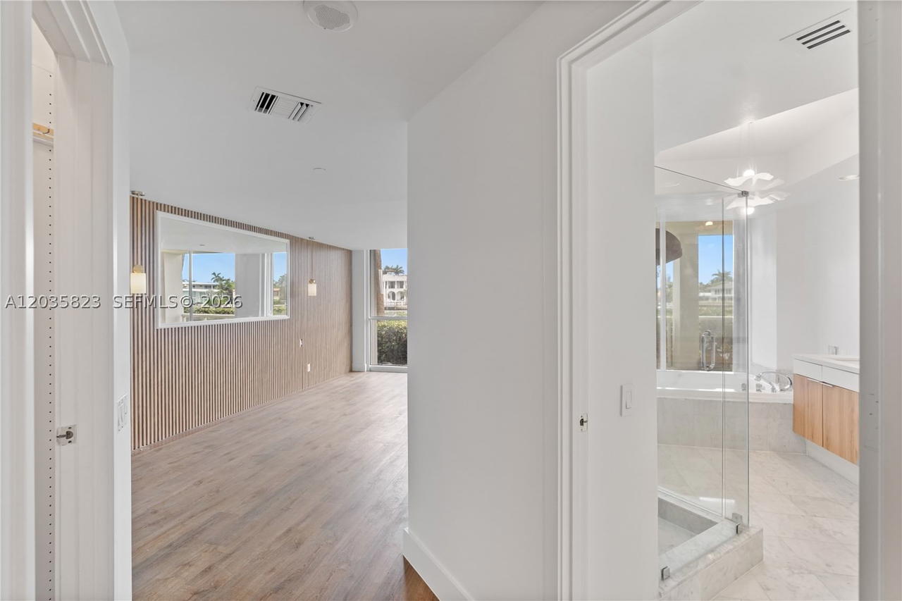 Real estate property located at 3801 207th St TH6, Miami-dade, One Island Place Condo 1, Aventura, FL
