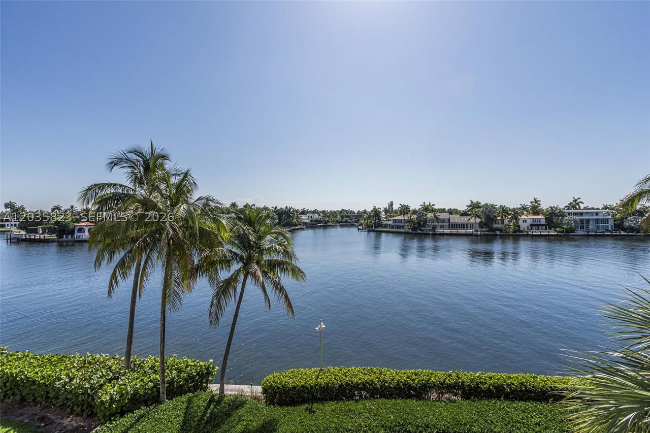 Real estate property located at 3801 207th St TH6, Miami-dade, One Island Place Condo 1, Aventura, FL