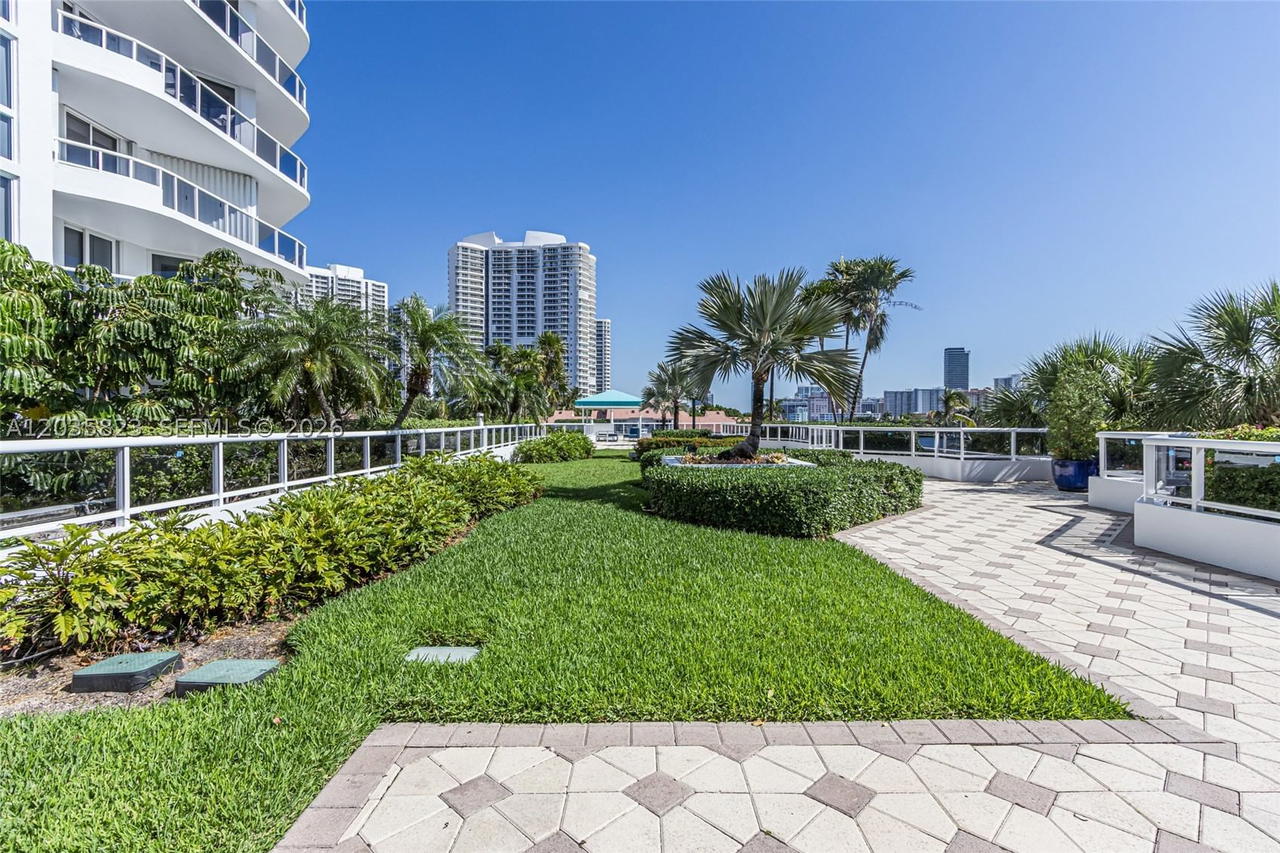 Real estate property located at 3801 207th St TH6, Miami-dade, One Island Place Condo 1, Aventura, FL