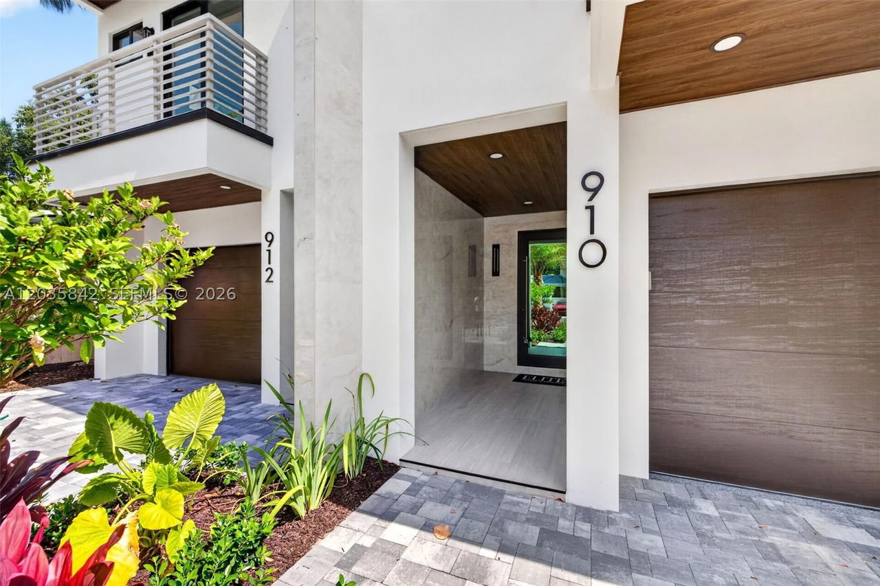 Real estate property located at 910 13th St, Broward, Everglade Land Sales Co, Fort Lauderdale, FL