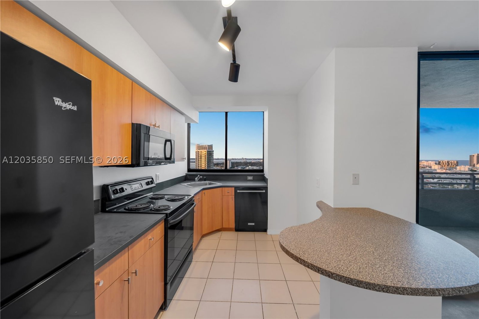 Real estate property located at 1330 West Ave #3009, Miami-dade, The Waverly At South Beach, Miami Beach, FL