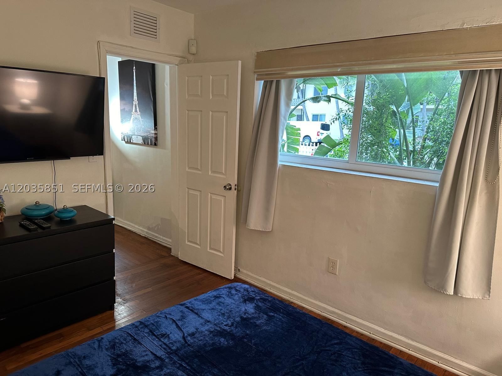 Real estate property located at 1515 West Ave #1, Miami-dade, Westgate Residence Condo, Miami Beach, FL