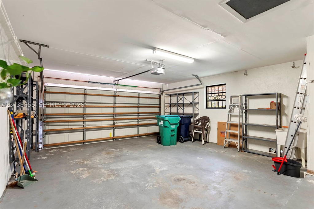 Real estate property located at 320 136th Ave, Miami-dade, University Park West Sec, Miami, FL