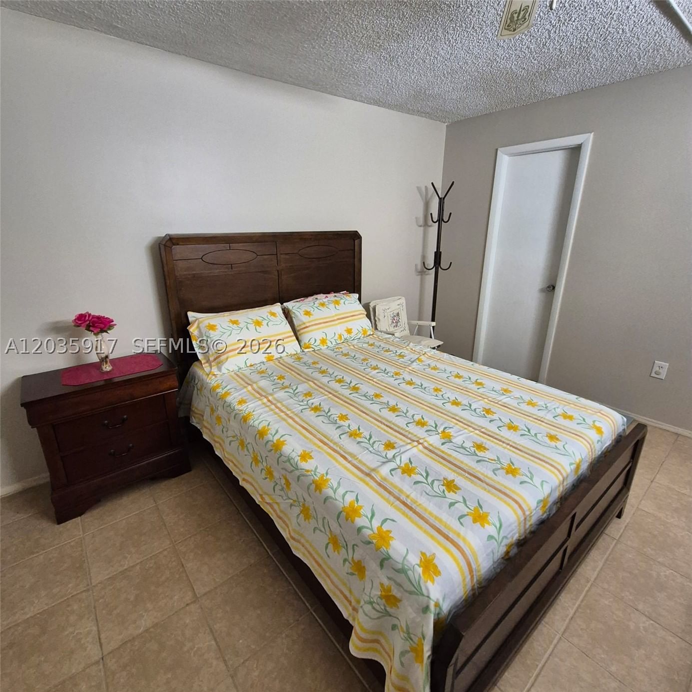 Real estate property located at 8460 Sunrise Lakes Blvd #210, Broward, Sunrise Lakes 52 Condo, Sunrise, FL