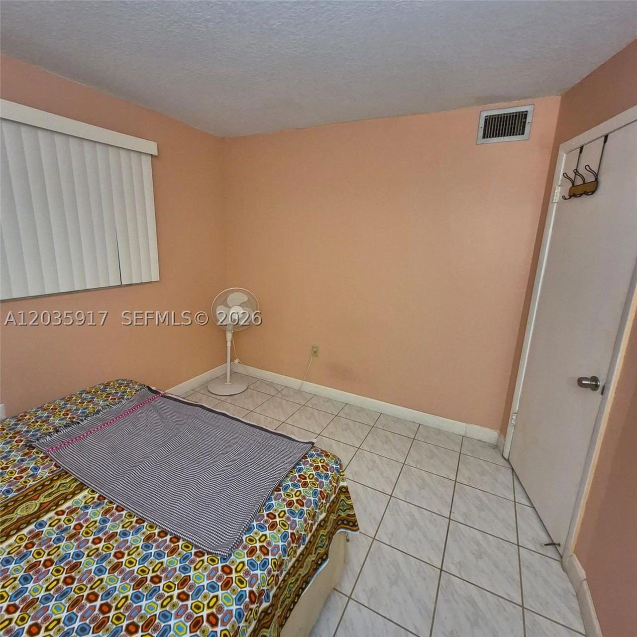 Real estate property located at 8460 Sunrise Lakes Blvd #210, Broward, Sunrise Lakes 52 Condo, Sunrise, FL