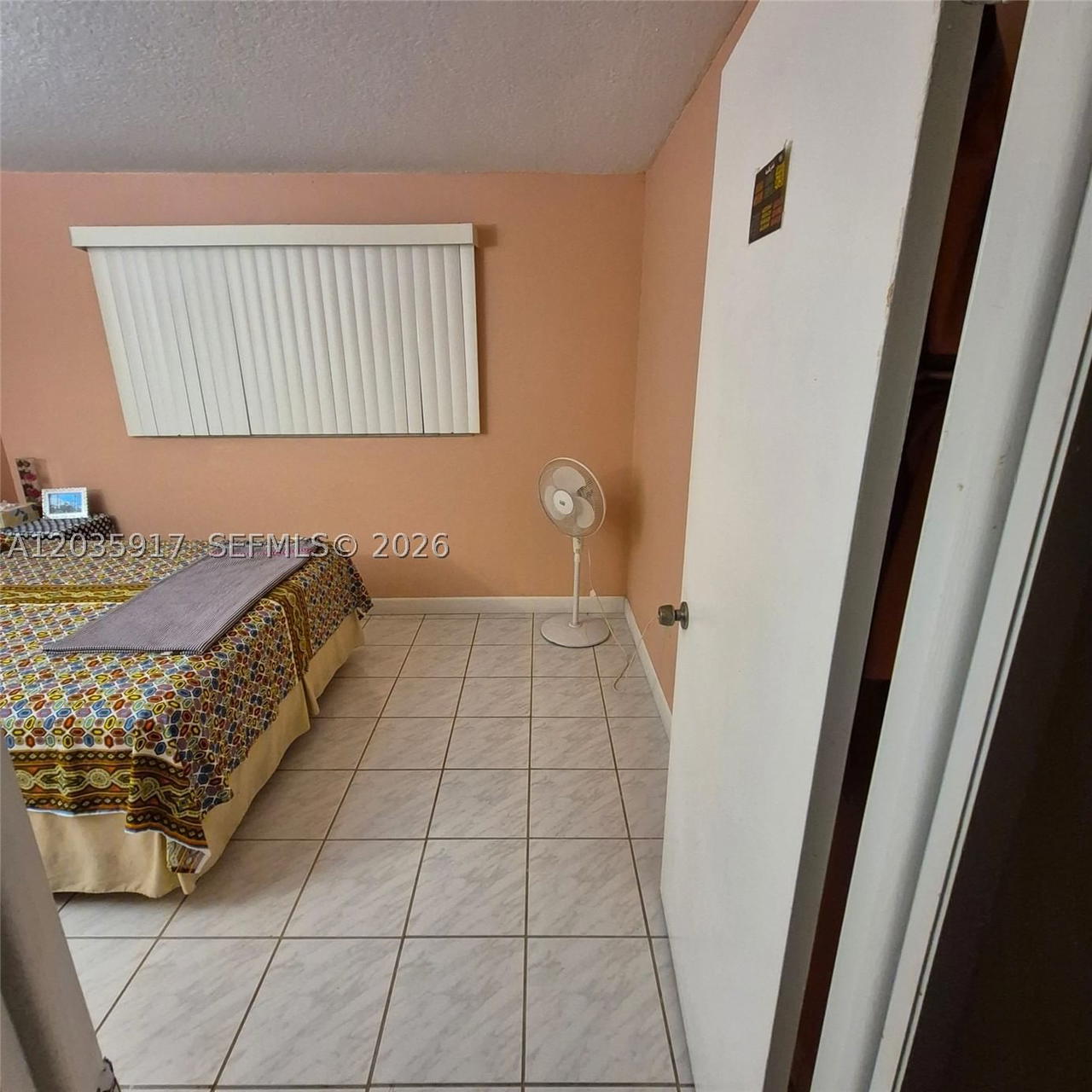 Real estate property located at 8460 Sunrise Lakes Blvd #210, Broward, Sunrise Lakes 52 Condo, Sunrise, FL